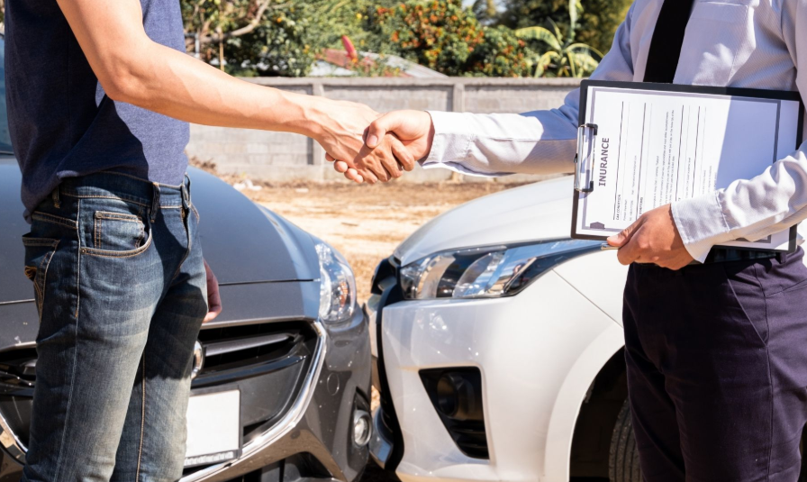 What Should I Do First If My Mercedes Is Involved in an Accident?