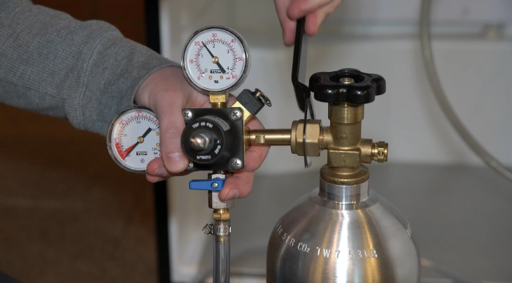 A Complete Guide to Purchase CO2 Regulators