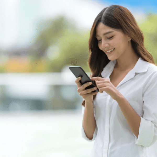 Top 7 Reasons Every Global Traveler Needs an eSIM Before Their Next Trip in 2026