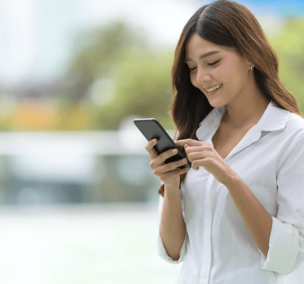 Top 7 Reasons Every Global Traveler Needs an eSIM Before Their Next Trip in 2026