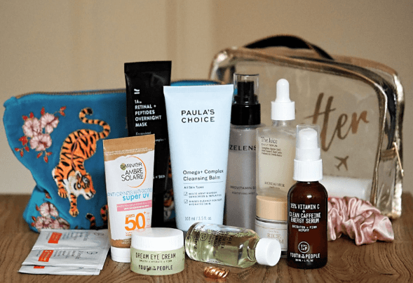 Travel Skincare Set: How to Choose the Perfect Portable Beauty Collection
